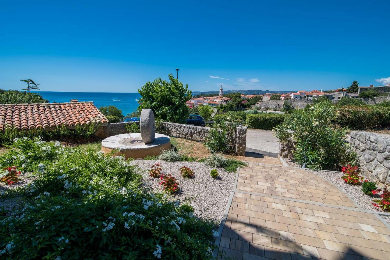 Franko & Ana Apartments Krk Town Exterior photo