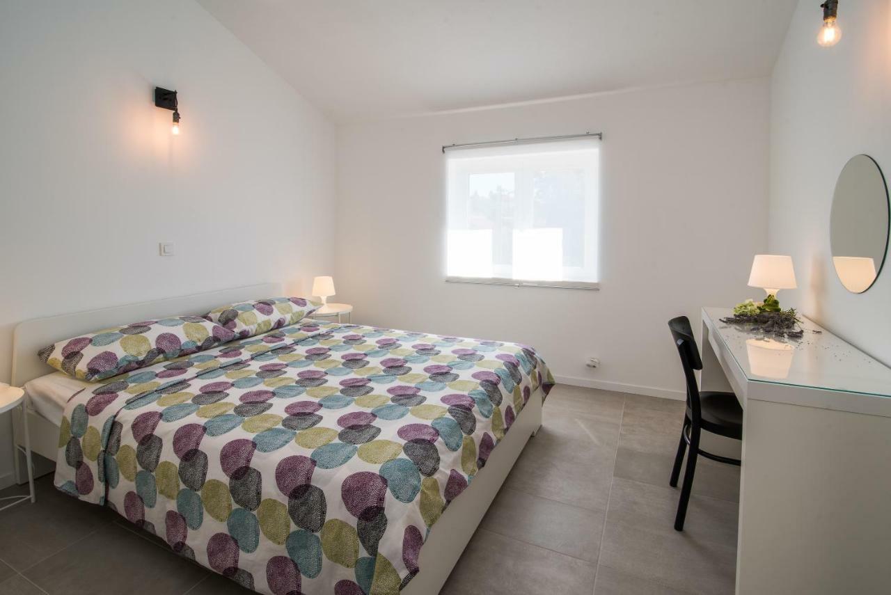 Franko & Ana Apartments Krk Town Exterior photo